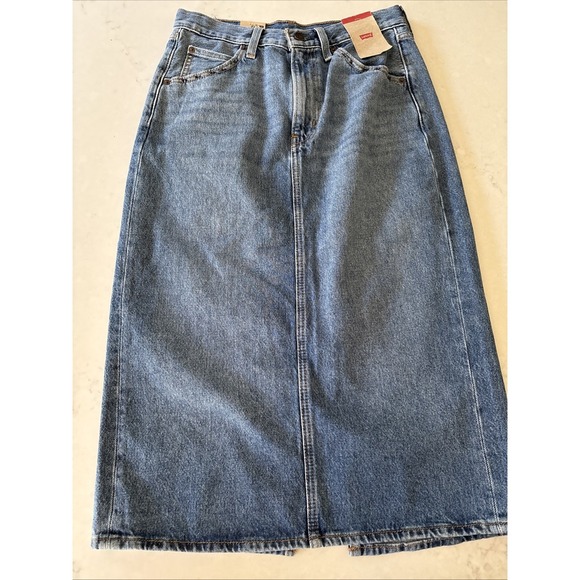 Levi's Denim - Levi's Women's 27 Jean High-Rise Back Slit Skirt Medium Wash Denim Straight New